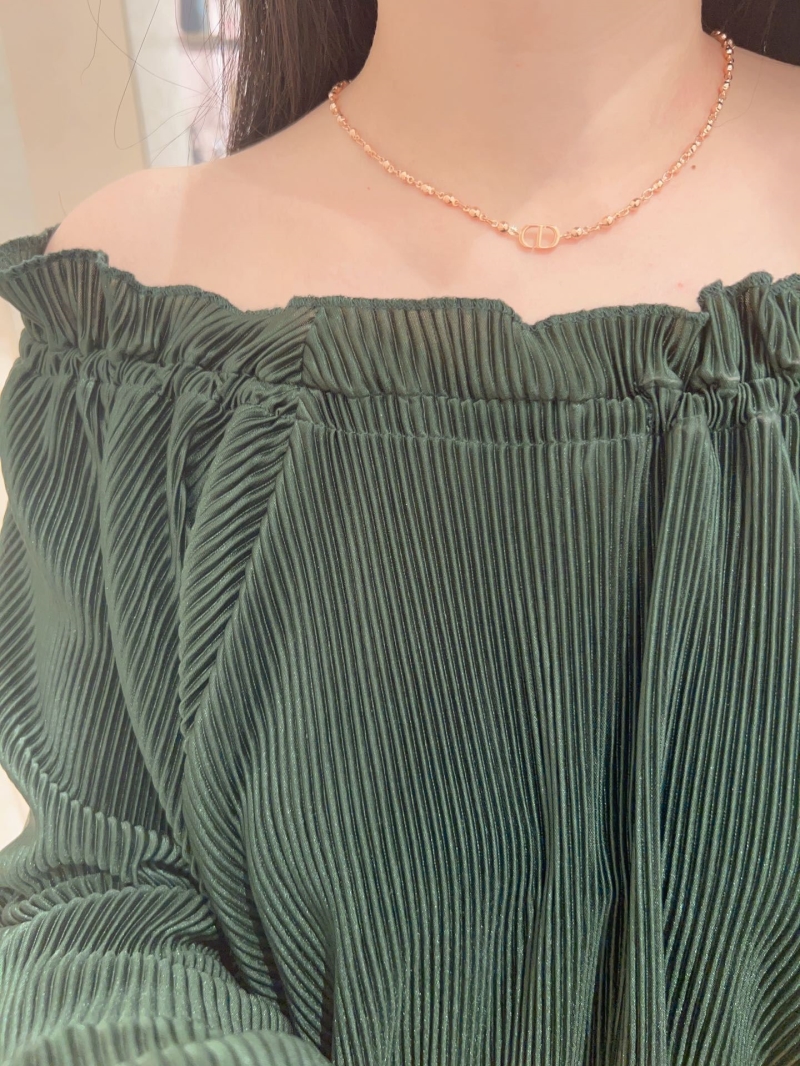 chr1st1an D10r necklaces